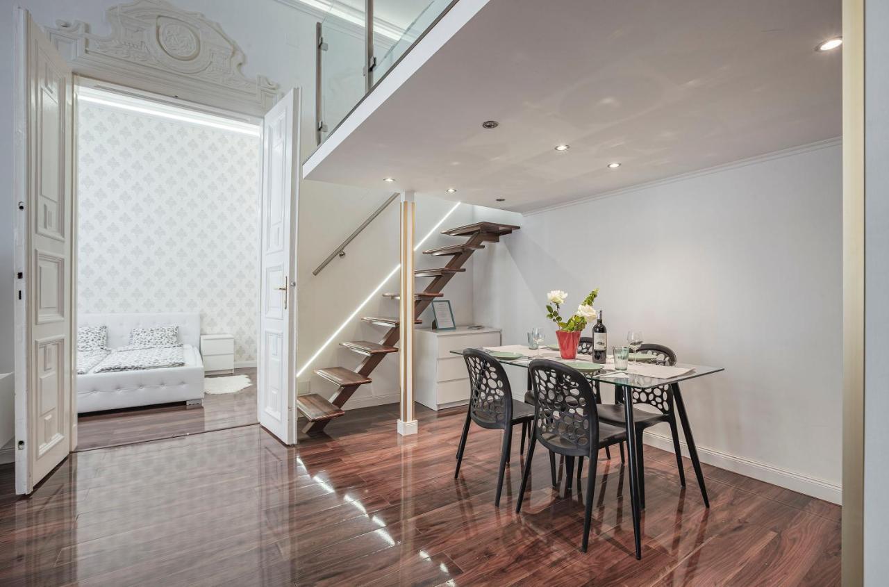 Luxury Art Deco Flat / Big Balcony Apartment Budapest Ngoại thất bức ảnh