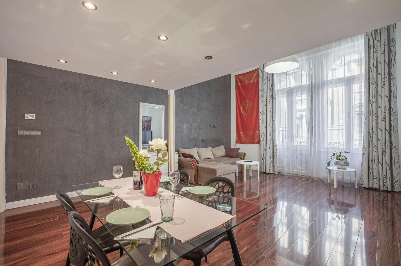 Luxury Art Deco Flat / Big Balcony Apartment Budapest Ngoại thất bức ảnh